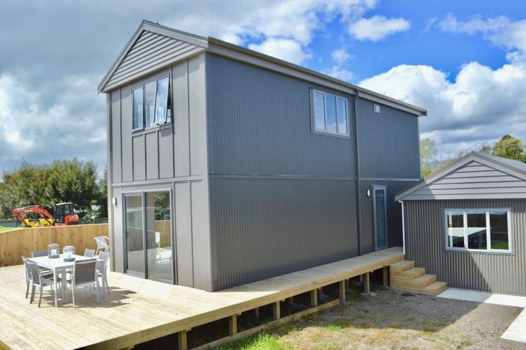 Photo of property in 5 Waihurihia Street, Otaki, 5512