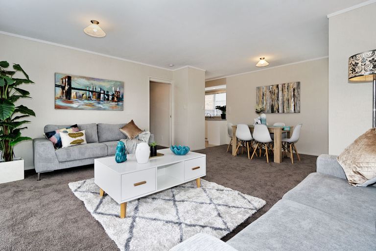 Photo of property in 2/146 Taylor Street, Blockhouse Bay, Auckland, 0600