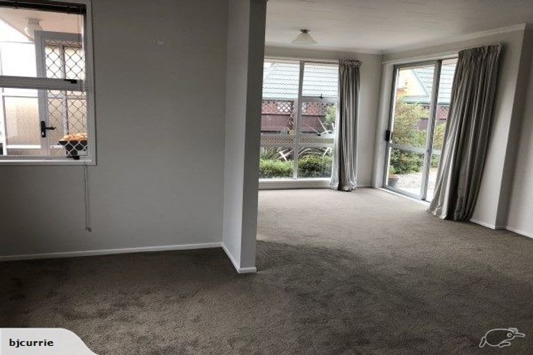 Photo of property in 12b Martin Street, Palmerston North, 4414