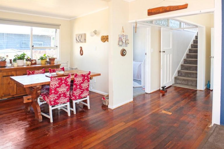 Photo of property in 4 Kennedy Street, Foxton Beach, Foxton, 4815