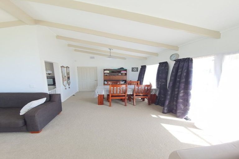 Photo of property in 20 Burbank Avenue, Manurewa, Auckland, 2102