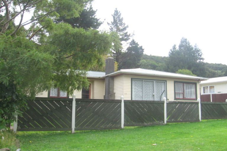 Photo of property in 113 Hair Street, Wainuiomata, Lower Hutt, 5014
