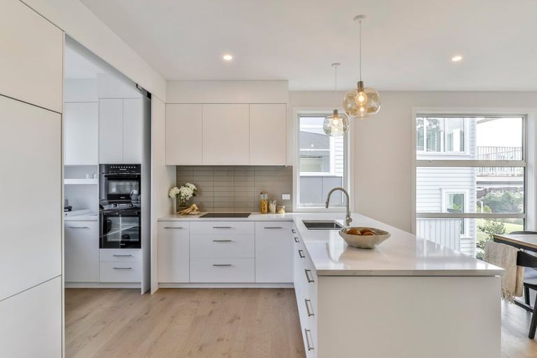 Photo of property in 200 Landmark Terrace, Orewa, 0931