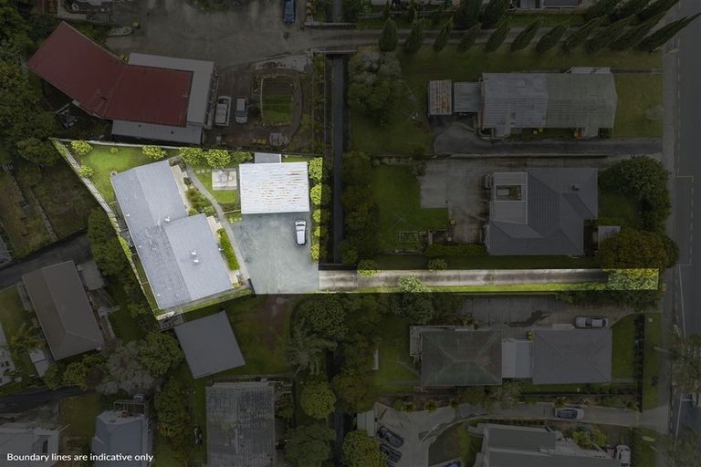 Photo of property in 30 Chartwell Avenue, Glenfield, Auckland, 0629