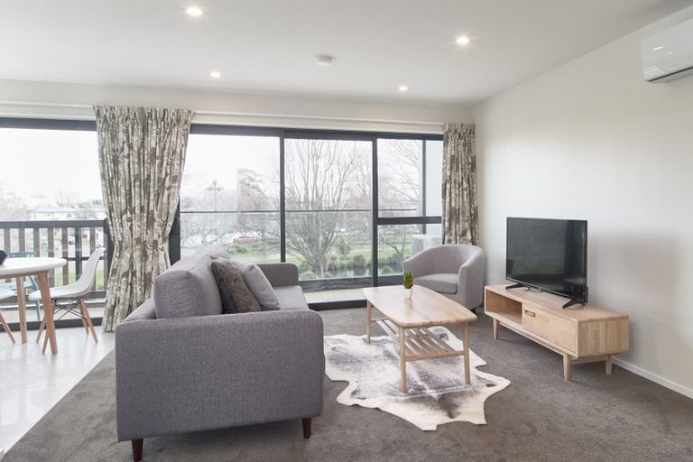 Photo of property in Riverena Flats, 377 Barbadoes Street, Christchurch Central, Christchurch, 8011