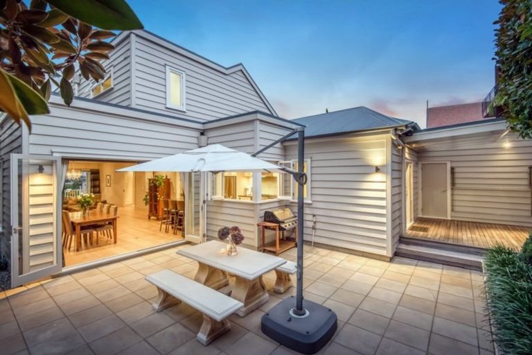 Photo of property in 36 Arthur Street, Freemans Bay, Auckland, 1011