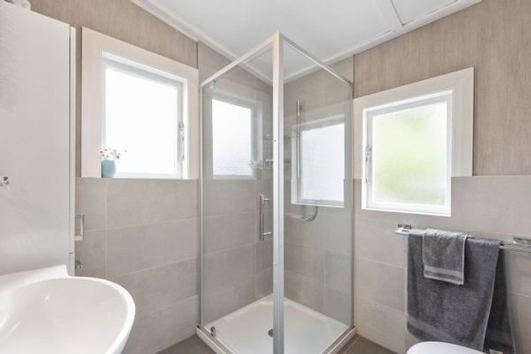 Photo of property in 165 Cambridge Street, Levin, 5510