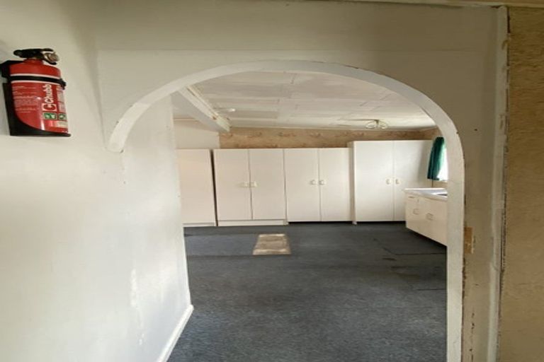 Photo of property in 232 Great South Road, Huntly, 3700