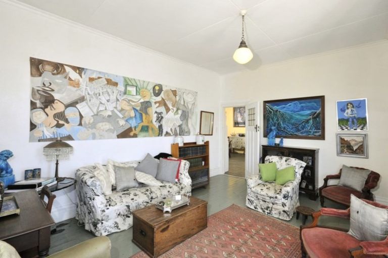 Photo of property in 23 Frandi Street, Thorndon, Wellington, 6011