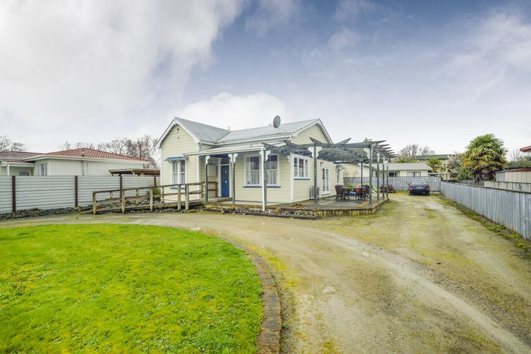 Photo of property in 111 Derby Street, Feilding, 4702