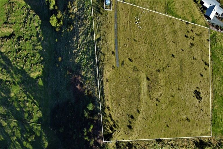 Photo of property in 40 Trig Hill, Acacia Bay, Taupo, 3385