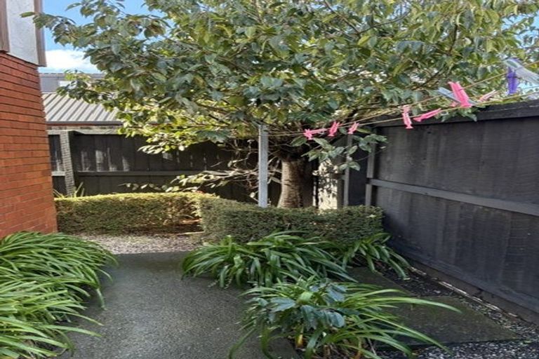 Photo of property in 6/160 Saint Albans Street, St Albans, Christchurch, 8014