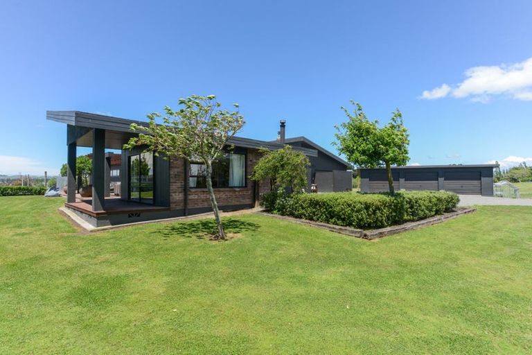 Photo of property in 470 Porangahau Road, Waipukurau, 4282