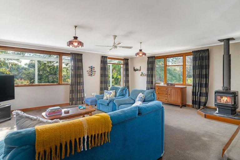 Photo of property in 120 Waihakeke Road, Waihakeke, Carterton, 5792