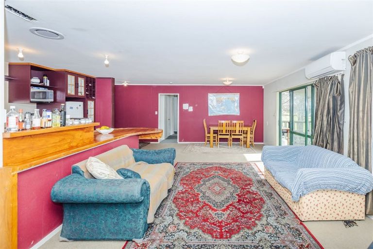 Photo of property in 9a Trigg Place, Bader, Hamilton, 3206