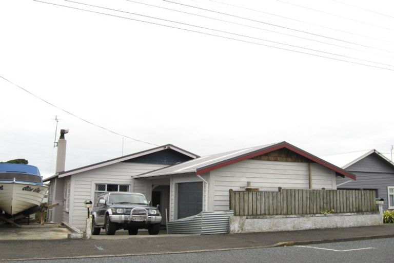 Photo of property in 57 Clemow Road, Fitzroy, New Plymouth, 4312