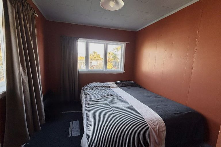 Photo of property in 4 Rintoul Street, Westport, 7825