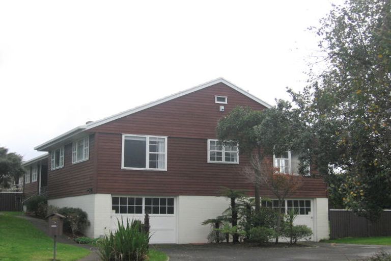 Photo of property in 75 Eatwell Avenue, Paraparaumu Beach, Paraparaumu, 5032