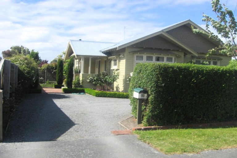 Photo of property in 17 Corson Avenue, Beckenham, Christchurch, 8023