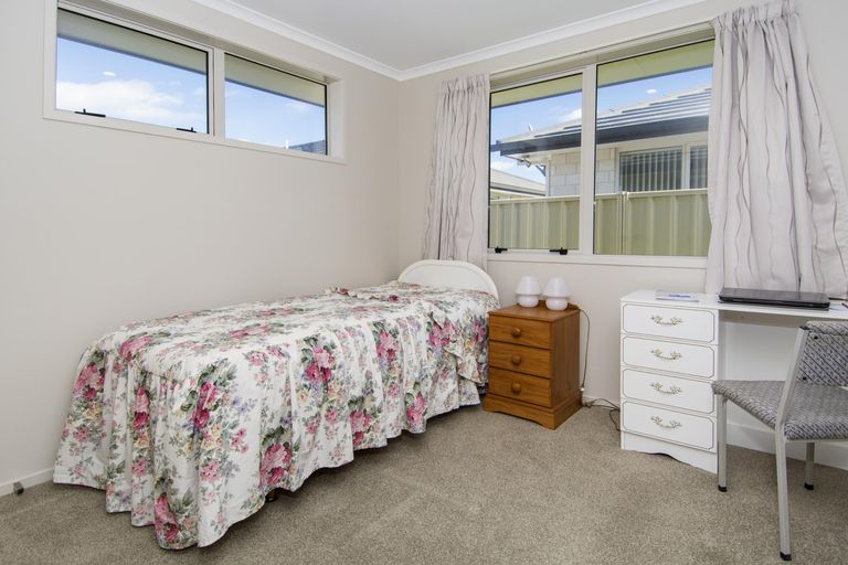 Photo of property in 4 Catamaran Way, Papamoa Beach, Papamoa, 3118