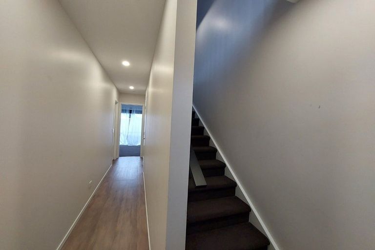 Photo of property in 12 Village Quarter Lane, Frankton, Hamilton, 3204