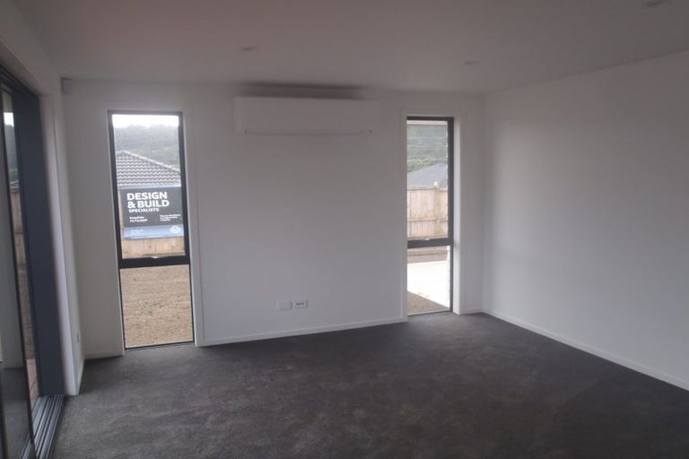 Photo of property in 23 Raymond Grace Avenue, Huapai, Kumeu, 0810