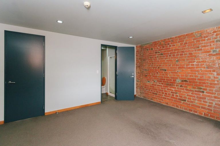 Photo of property in 38-50 Bay Street, Petone, Lower Hutt, 5012