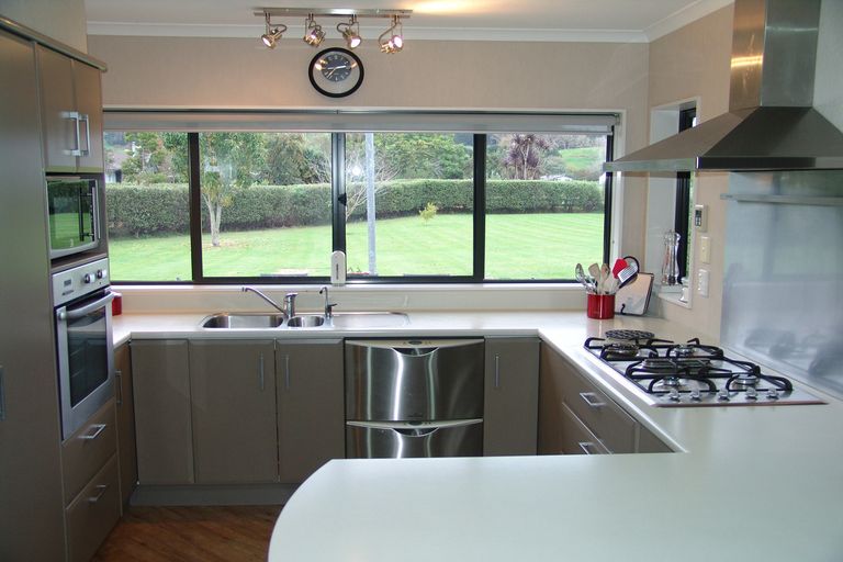 Photo of property in 17 Mangauika Road, Pirongia, Te Awamutu, 3876