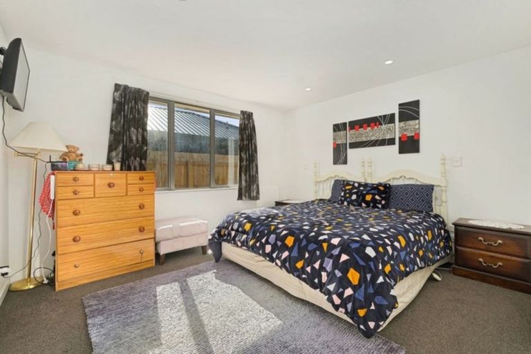 Photo of property in 43 Cheltenham Road, Lower Shotover, Queenstown, 9304