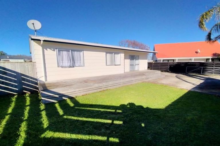 Photo of property in 6 Athena Grove, Highbury, Palmerston North, 4412