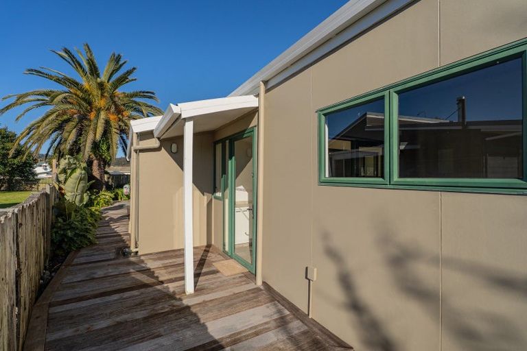 Photo of property in 51a Cook Drive, Whitianga, 3510