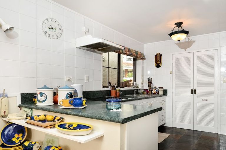 Photo of property in 8/47 Edmonton Road, Henderson, Auckland, 0612