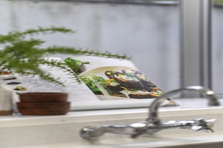 Photo of property in 1/116 Prince Regent Drive, Half Moon Bay, Auckland, 2012