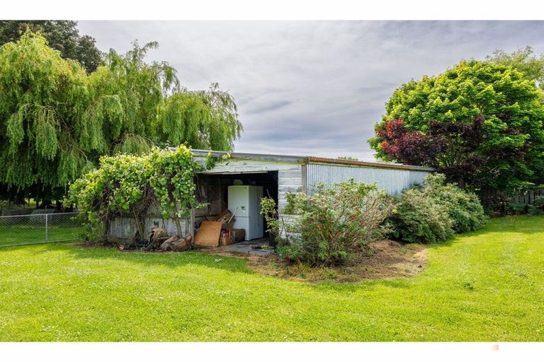 Photo of property in 124 Maytown Road, Waimate, 7978