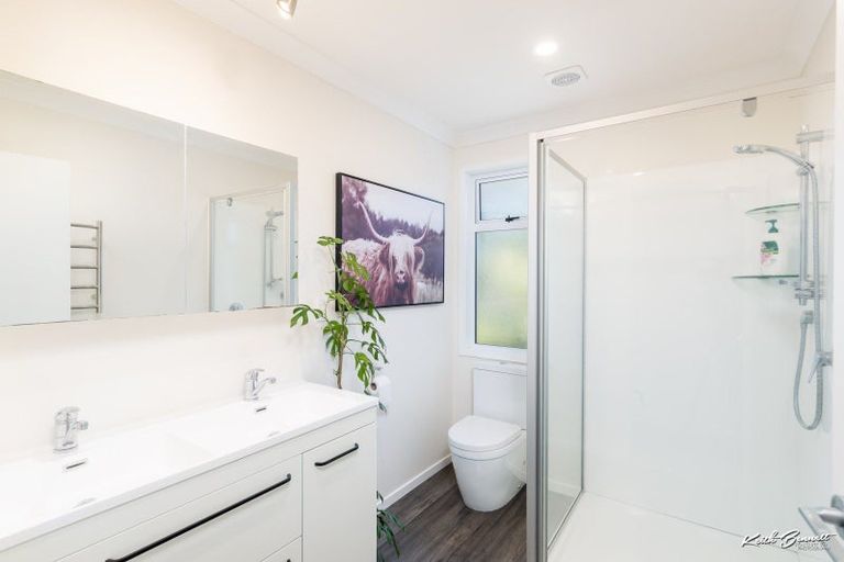 Photo of property in 10 Totara Street, Trentham, Upper Hutt, 5018