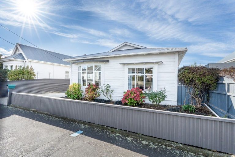 Photo of property in 18 Richmond Street, Forbury, Dunedin, 9012