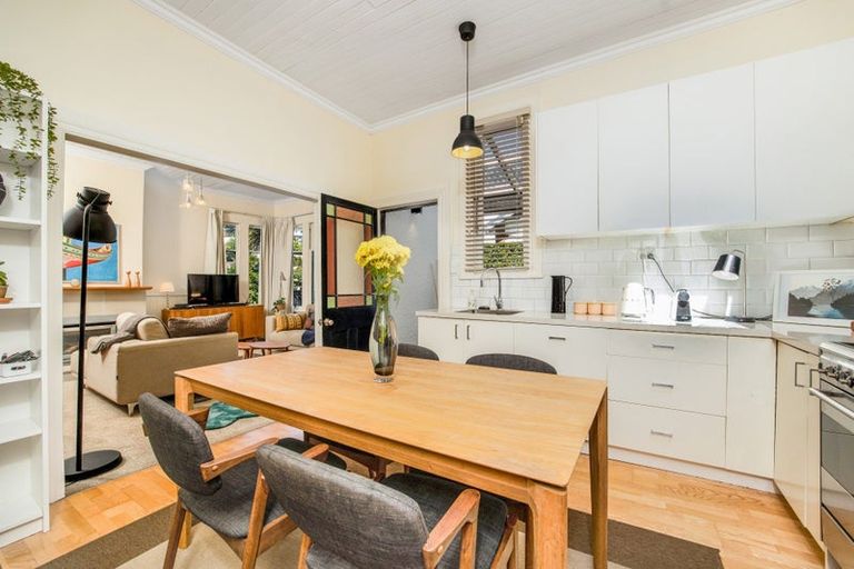 Photo of property in 38 Allandale Road, Saint Clair, Dunedin, 9012