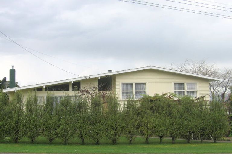 Photo of property in 398 Pukehangi Road, Pomare, Rotorua, 3015