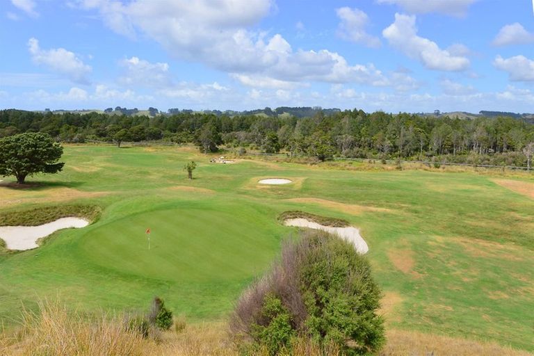 Photo of property in 42 Mangatawhiri Road, Omaha, 0986