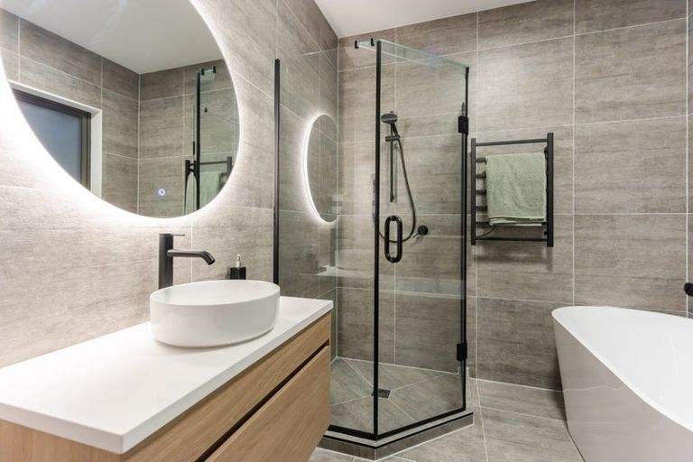 Photo of property in 82 Huanui Drive, Wainui, 0992