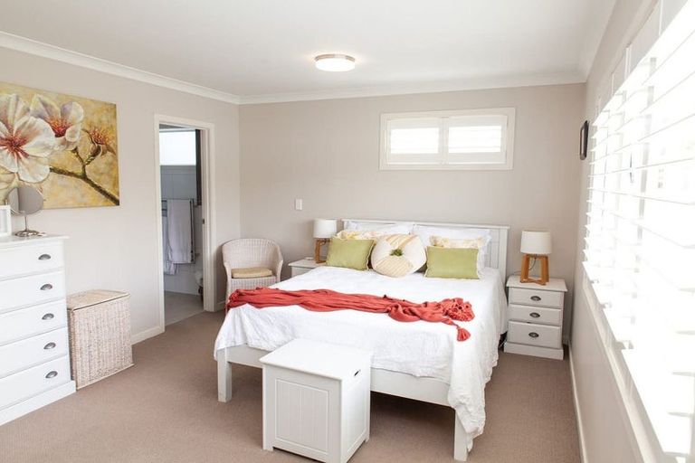 Photo of property in 43 Landmark Terrace, Orewa, 0931