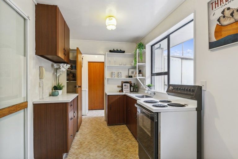 Photo of property in 8/75 Delhi Crescent, Khandallah, Wellington, 6035