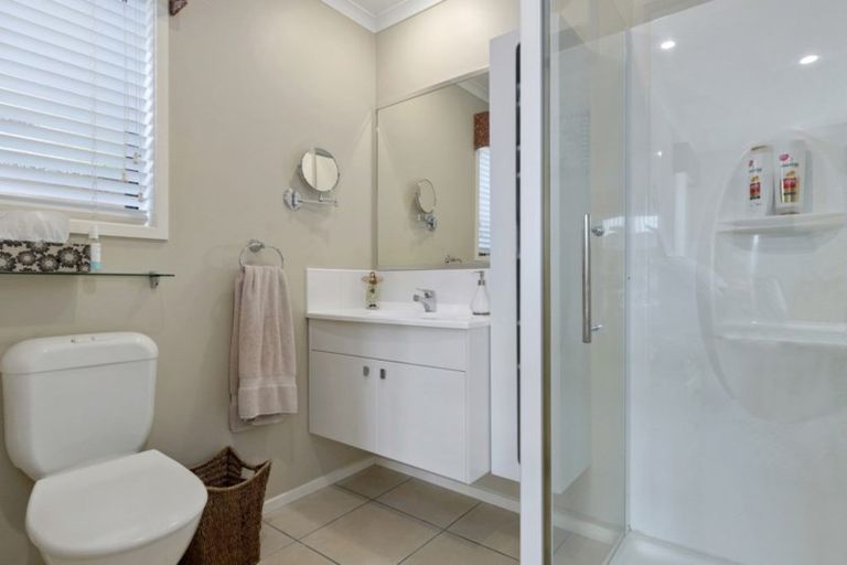 Photo of property in 56 Winchester Place, Rototuna North, Hamilton, 3210