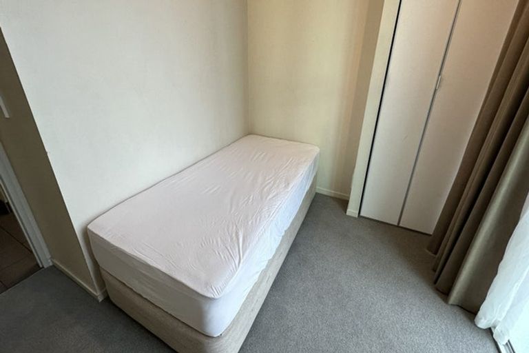 Photo of property in Proximity Apartments, 1507/17 Osterley Way, Manukau, Auckland, 2104