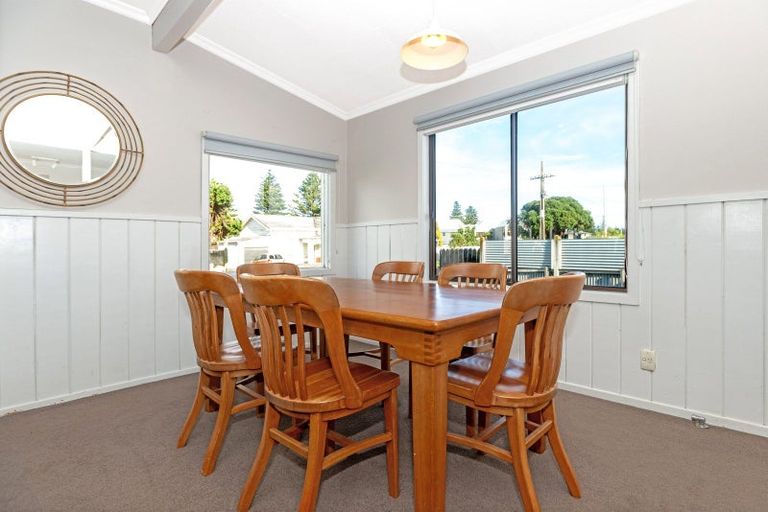 Photo of property in 51 Salisbury Road, Awapuni, Gisborne, 4010