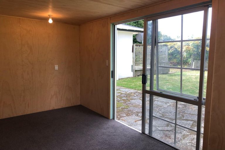 Photo of property in 5 Gunn Street, Te Anau, 9600