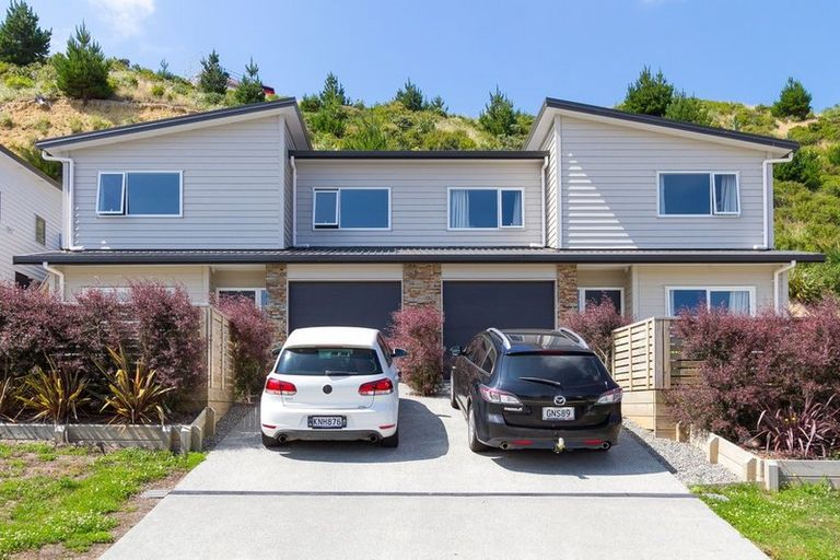 Photo of property in 7 Pacific View, Whitby, Porirua, 5024