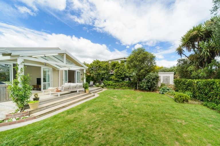 Photo of property in 3 Karaka Street, Hokowhitu, Palmerston North, 4410