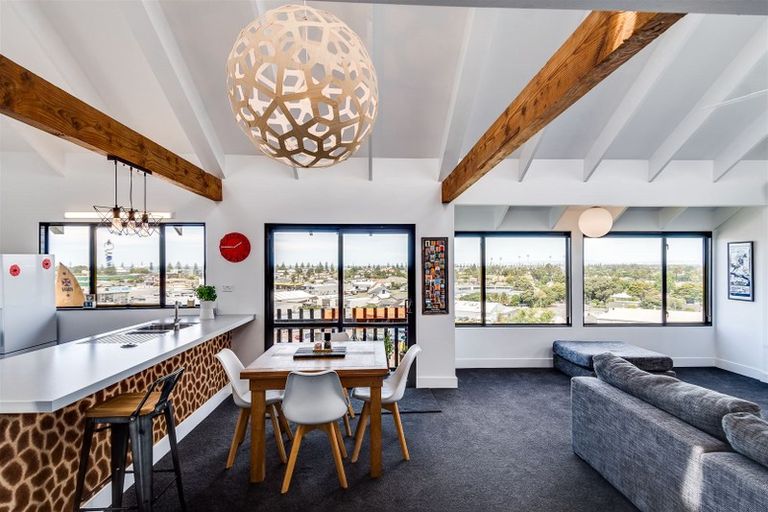 Photo of property in 5 Guys Hill Road, Hospital Hill, Napier, 4110