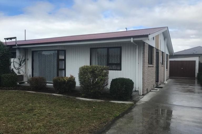 Photo of property in 1/402 Ferry Road, Woolston, Christchurch, 8023